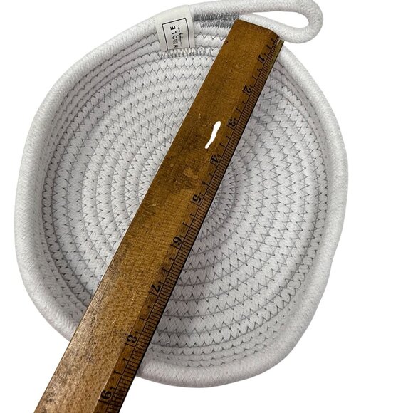 Huddle Supply Co Small White Woven Rope Basket Shallow Tray Trinkets Keys Decor - Picture 3 of 6